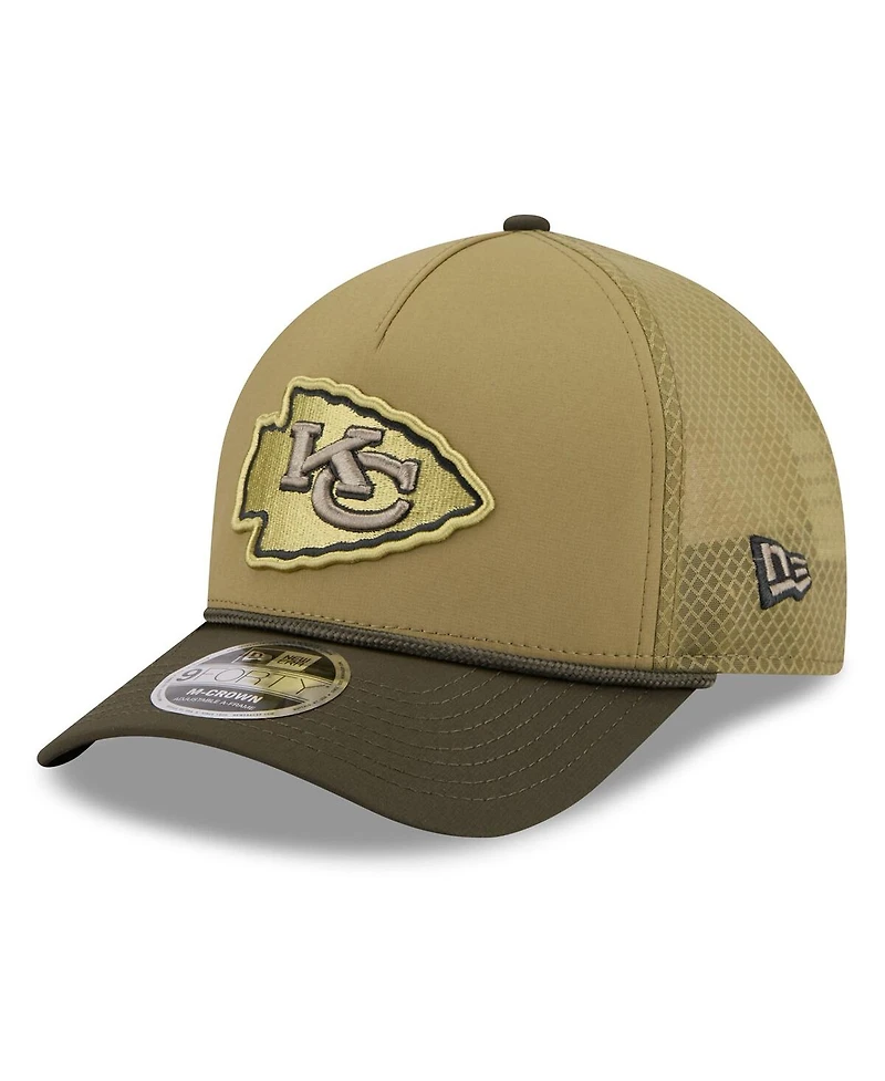 New Era Men's Green Kansas City Chiefs 2025 Salute to Service 9FORTY A-Frame M-Crown Adjustable Hat