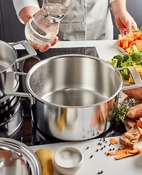 Demeyere Industry 5 Stainless Steel 5.5-Quart Dutch Oven