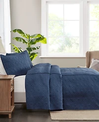 Madison Park Quebec Open Corner Pleated Quilted Bedspread