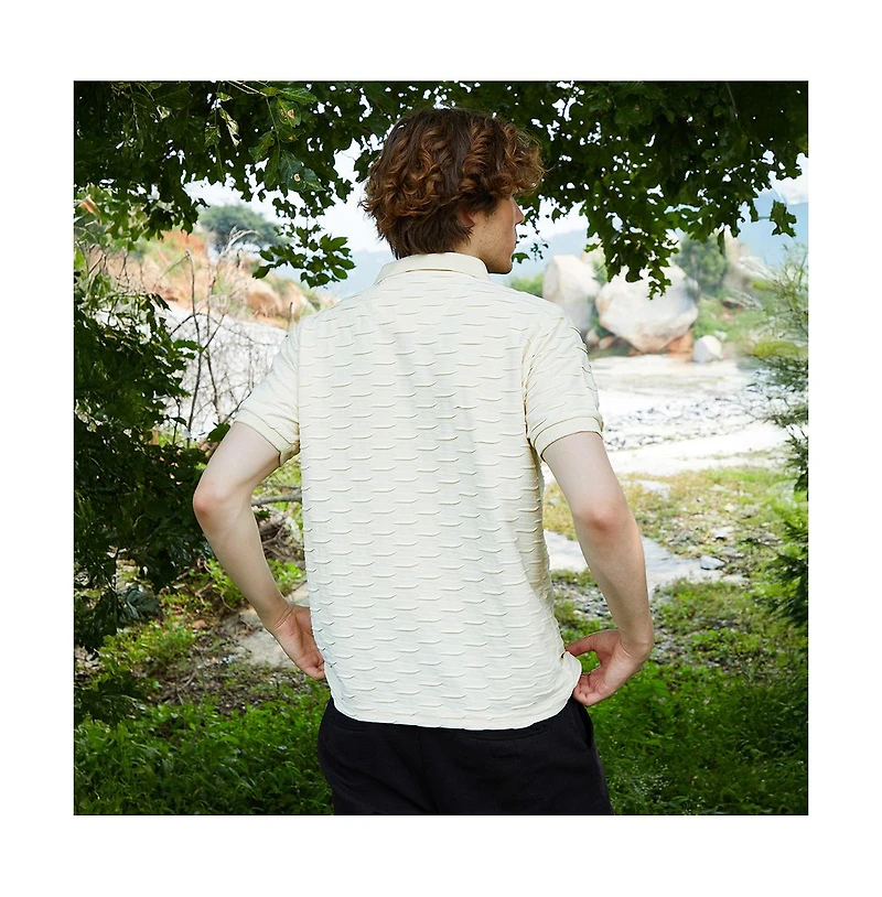 Campus Sutra Men's Solid Creased Knit Shirt