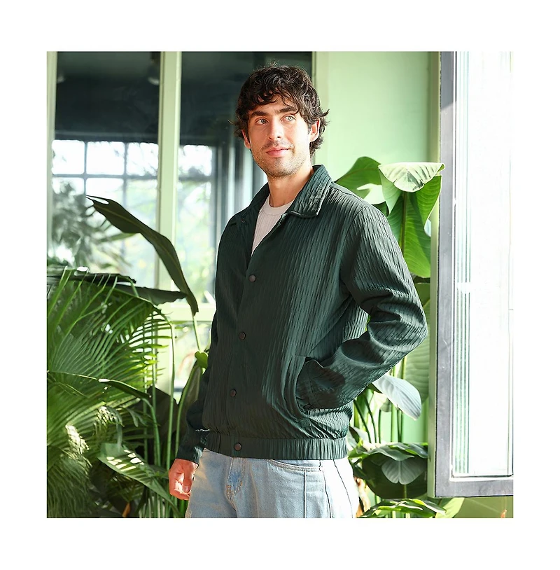 Campus Sutra Men's Emerald Green Crease-Tactile Bomber Jacket
