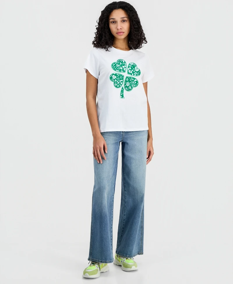 Freeze 24-7 Juniors' Clover Patch Short-Sleeve T-Shirt