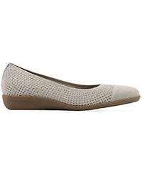 White Mountain Women's Florain Ballet Flats