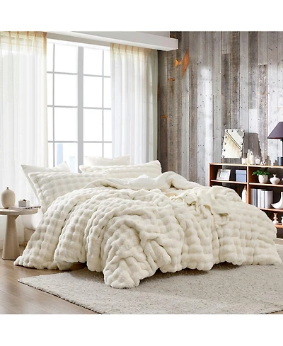 Coma Inducer Chunky Bunny on a Snowday Plush Reverse 3-Pc. Oversized Comforter Set, Fluffy White