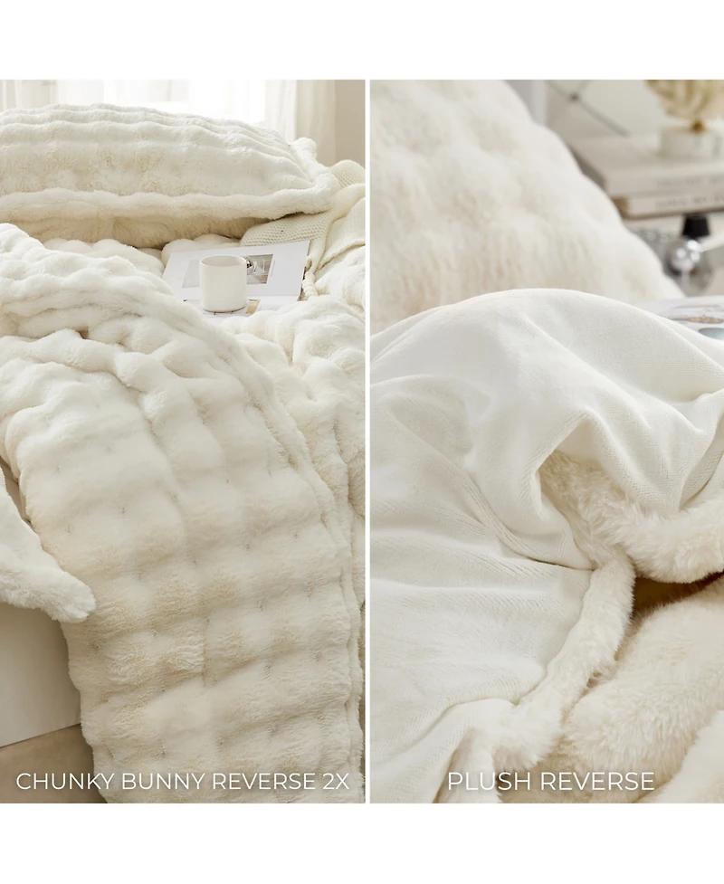 Coma Inducer Chunky Bunny on a Snowday Plush Reverse 3-Pc. Oversized Comforter Set, Fluffy White