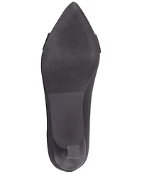 Tahari Women's Canterbury Kitten Heel Pumps