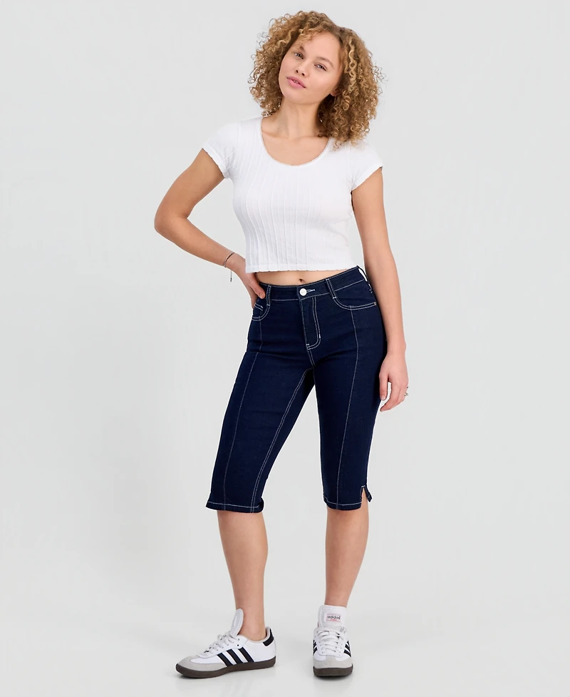 Dollhouse Juniors' Seam Front High-Rise Capri Jeans
