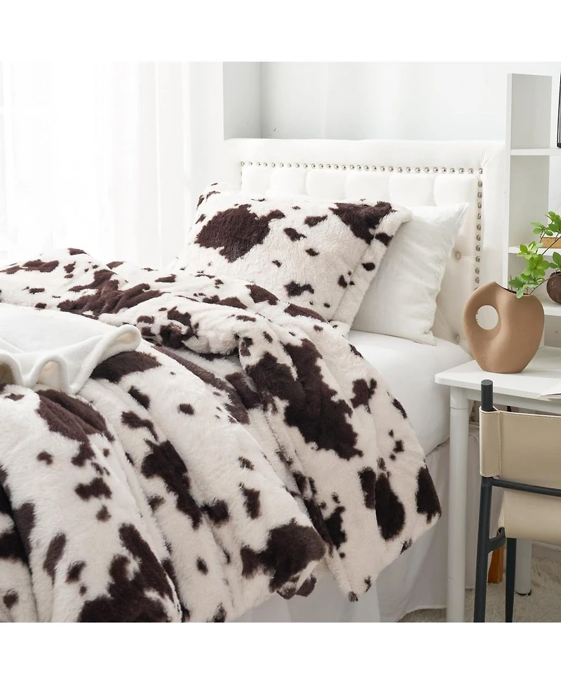 Coma Inducer Cow Crush - Oversized Comforter Set - Brown and White.