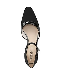 LifeStride Women's Leighton Snip Toe Dress Pumps