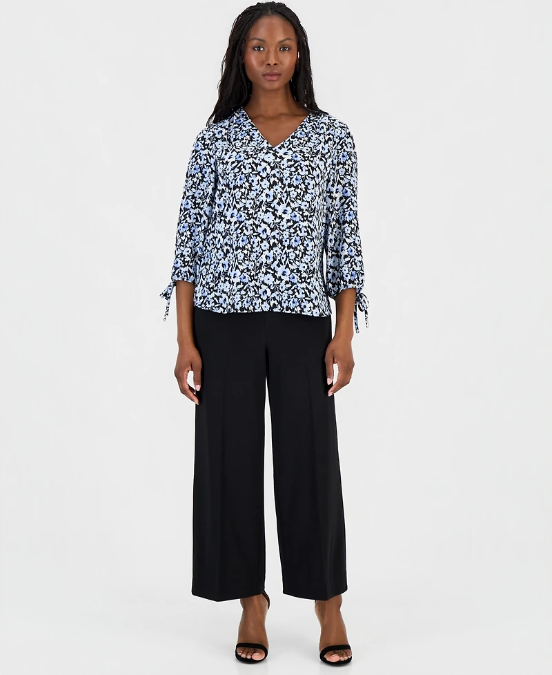 Anne Klein Essentials Petite Printed 3/4-Sleeve V-Neck Top