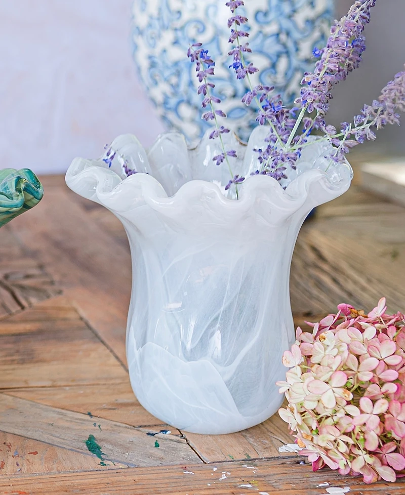 Vietri Onda 32 oz. Glass Small Tulip Vase