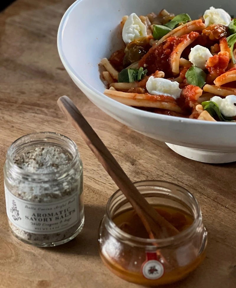 Bella Cucina Italian Dinner Party Basket, 7-Pc.