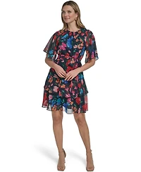 Jessica Howard Petite Jewel Neck Double-Tiered Dress