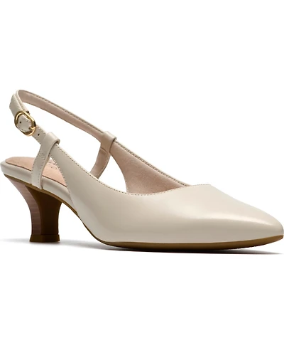 Clarks Women's Kepley Star Pointed Toe Dress Pumps