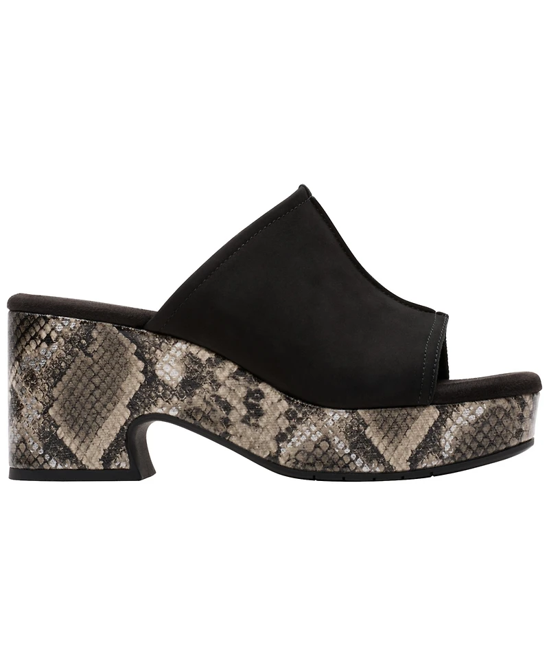 Clarks Women's Nerisa Vine Round Toe Wedge Sandals