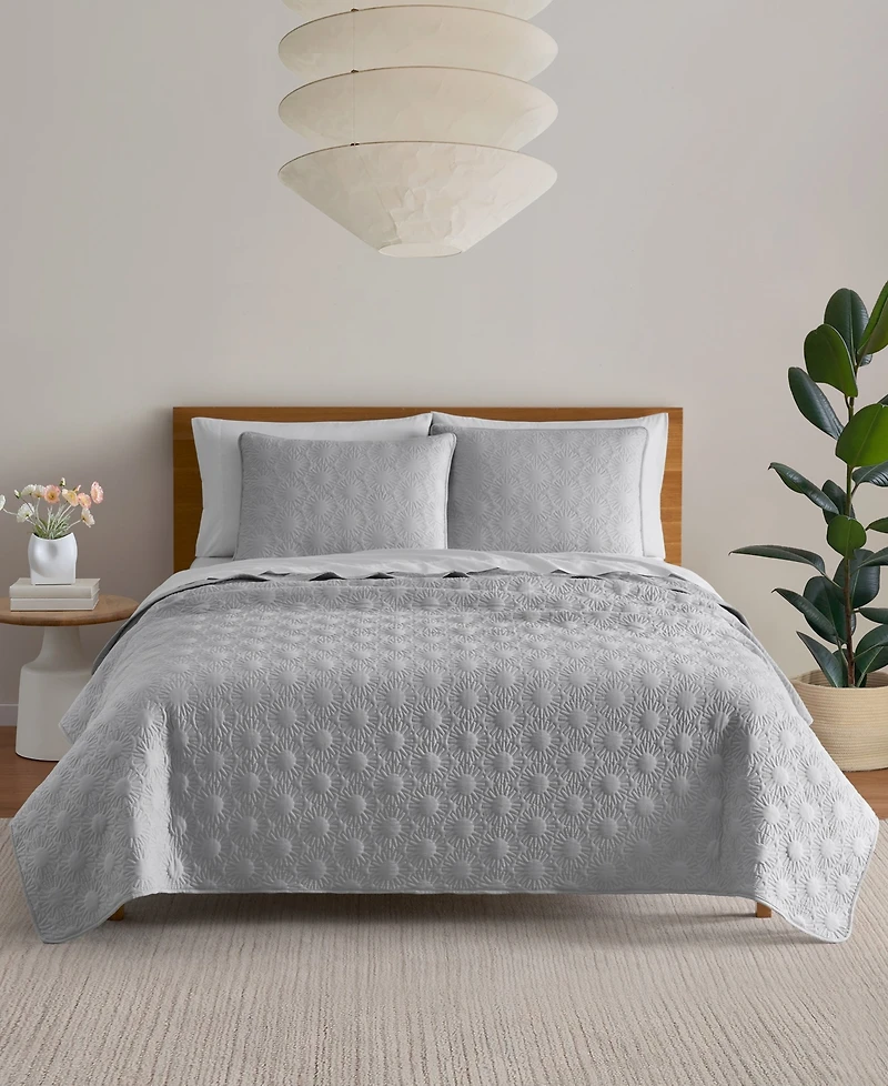 Closeout! Ugg Devon Sun Logo Quilt Set, Twin/Twin Xl