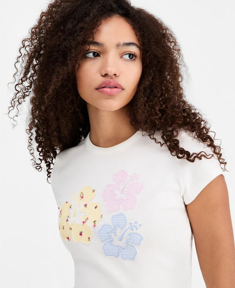Just Polly Juniors' Hibiscus Patchwork Short-Sleeve T-Shirt