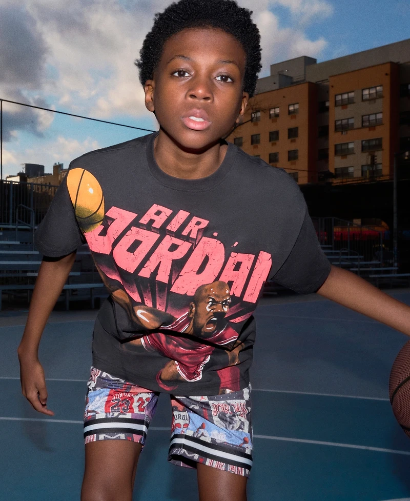 Jordan Boys' 8-20 Slam Dunk Crewneck T-Shirt