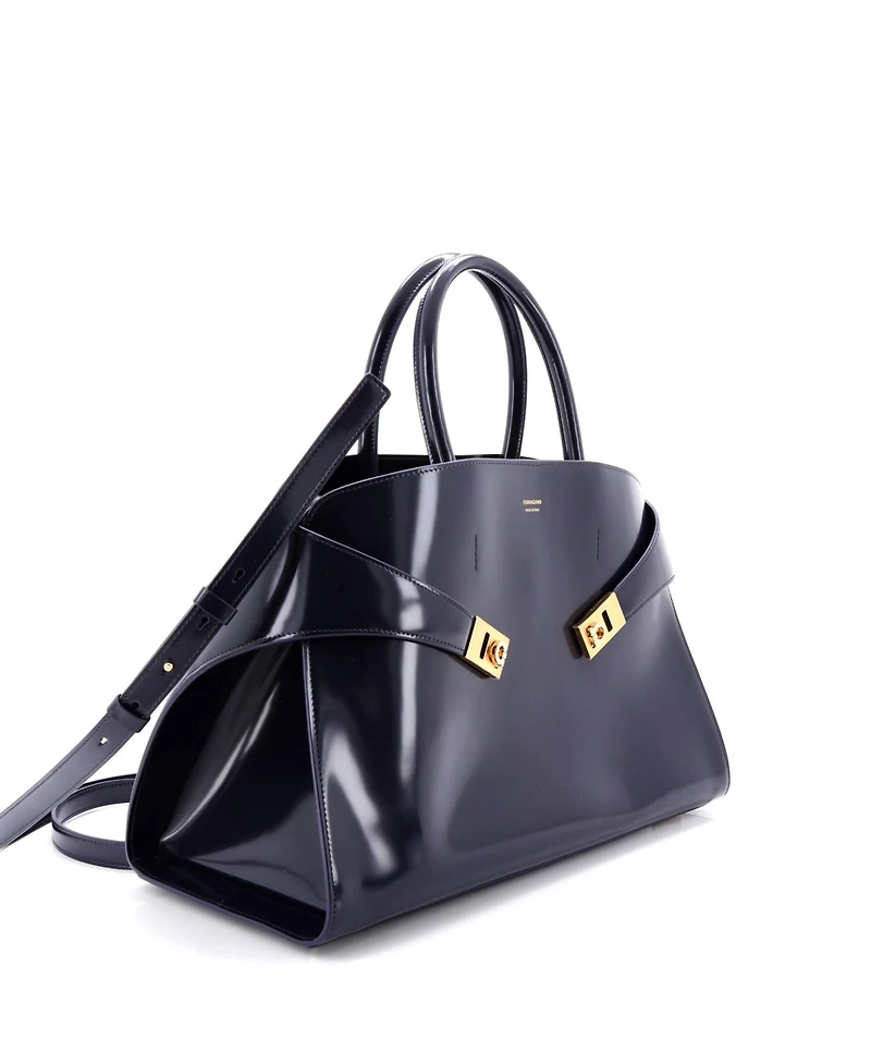 Pre-Owned Salvatore Ferragamo Large Hug Top Handle Bag Leather