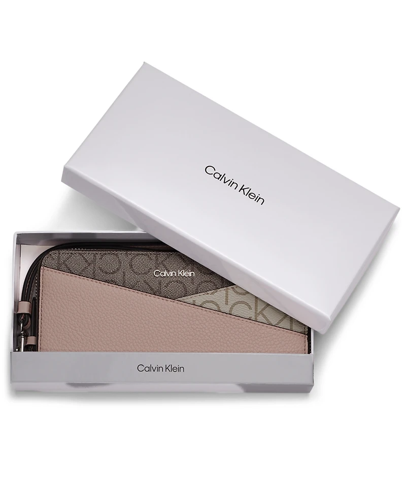 Calvin Klein Women's Audrey Signature Wallet