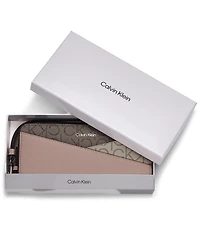 Calvin Klein Women's Audrey Signature Wallet