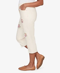 Alfred Dunner Women's Beachcomber Floral Cross Stitch Super Stretch Denim Capri Jeans