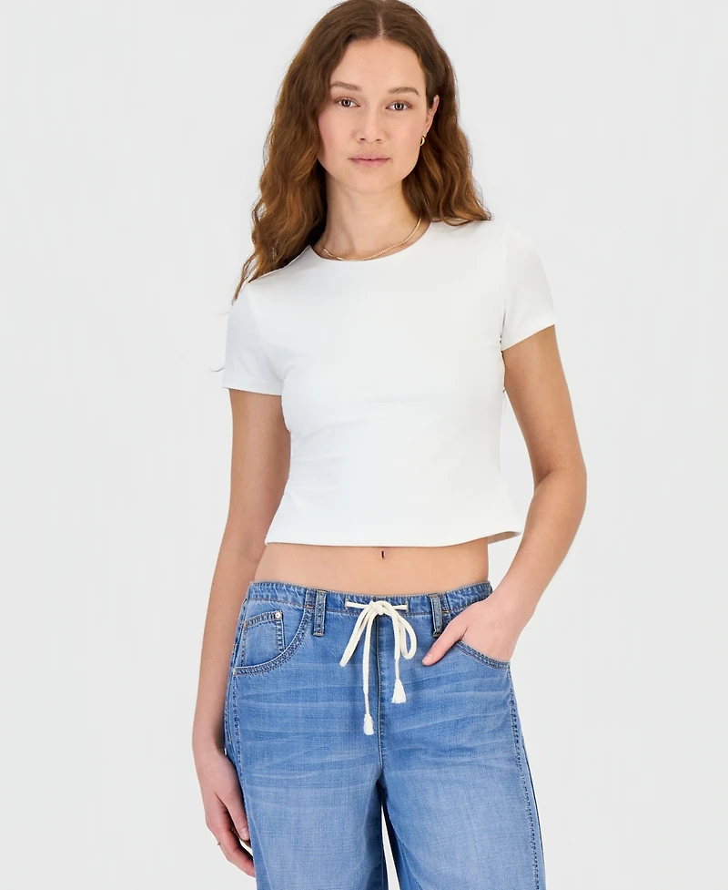 Hippie Rose Juniors' Cropped Crewneck T-Shirt