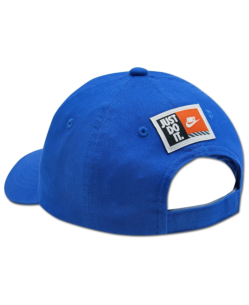 Nike Boys' 4-7 Statement Patch Club Cap