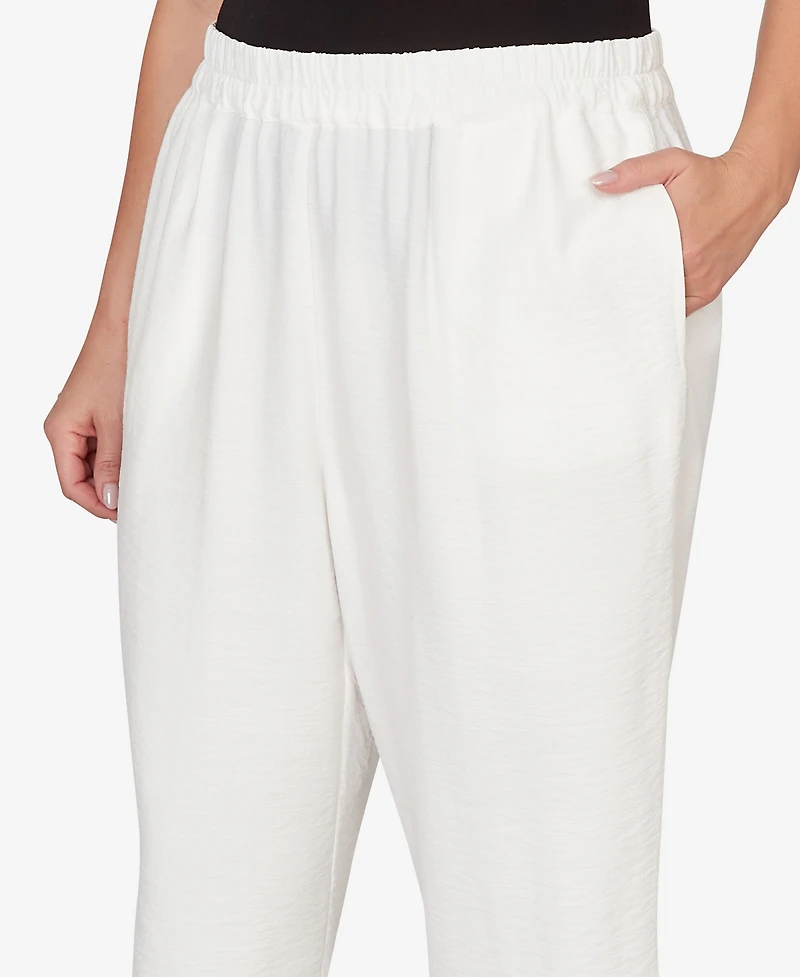 Alfred Dunner Plus Crowd Pleaser Floral Embroidered Relaxed Capri Pants