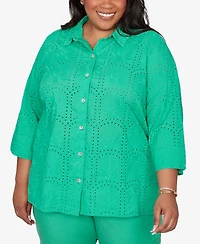 Alfred Dunner Plus Resort Living Eyelet Palm Tree Button Front Top
