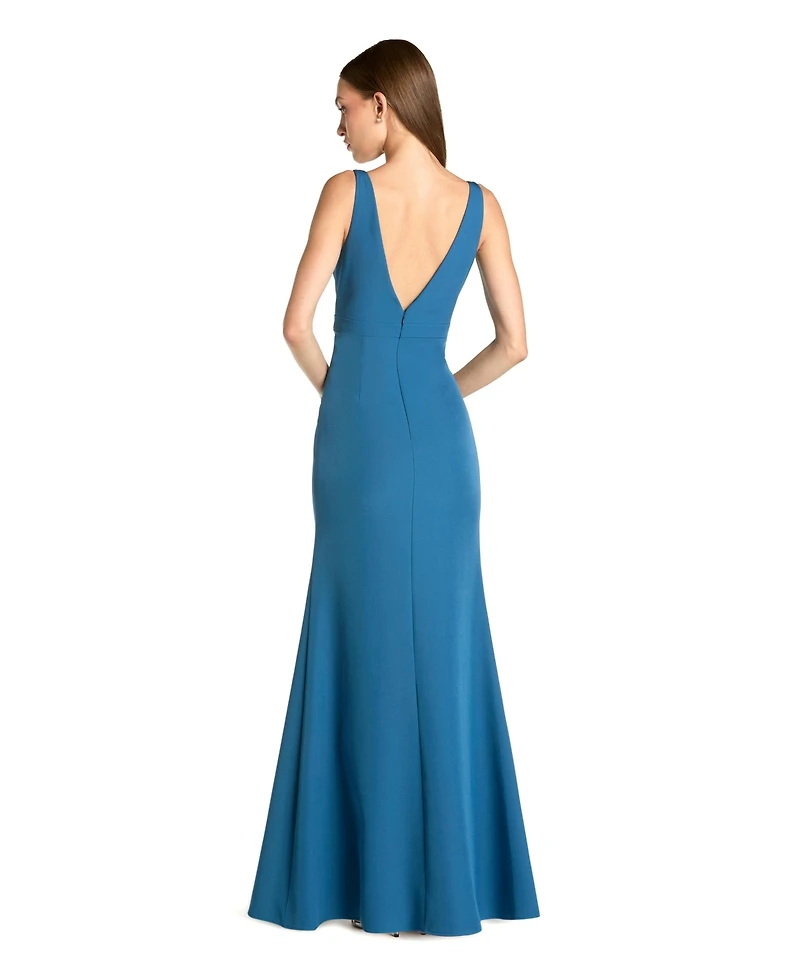Mac Duggal Women's Crepe Sleeveless V Neck Sheath Gown With Bow