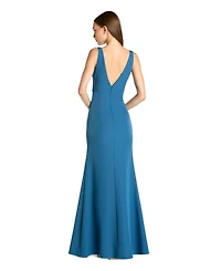 Mac Duggal Women's Crepe Sleeveless V Neck Sheath Gown With Bow