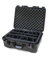 Nanuk Large Series 940 Lightweight Nk-7 Resin Waterproof Protective Case with Padded Dividers