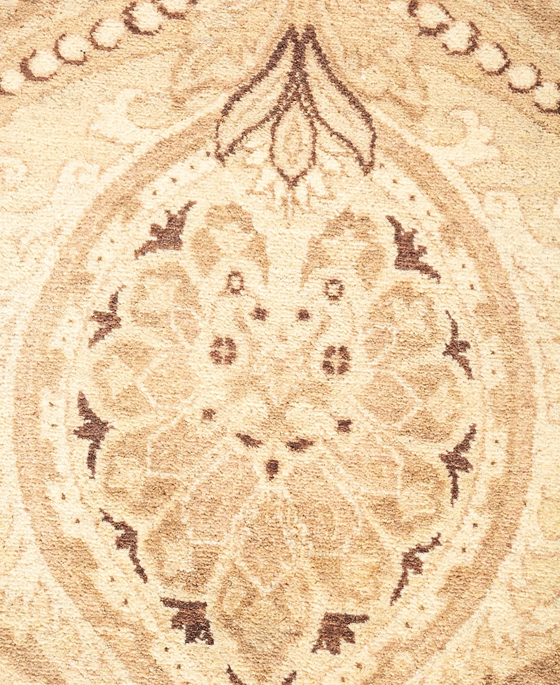 Adorn Hand Woven Rugs Mogul M1622 2' 7" x 12' 4" Runner Area Rug