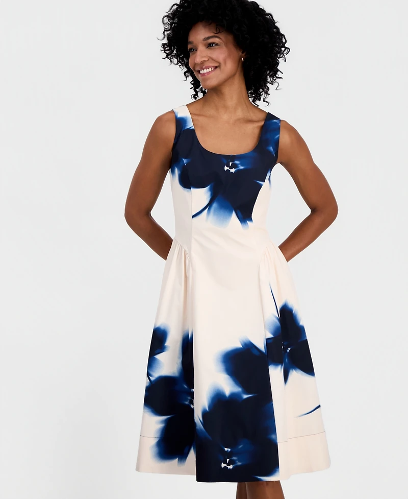 Robbie Bee Women's Scoop-Neck Sleeveless Party Dress