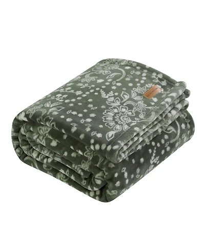 Lucky Brand Clovers Plush Throw, 50" x 70"