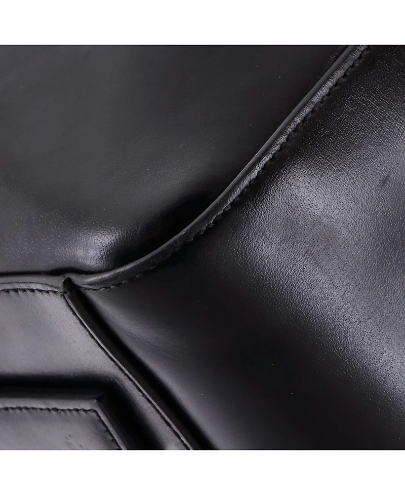 Pre-Owned Givenchy Medium Antigona Bag Glazed Leather