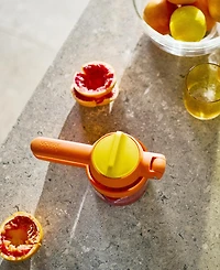 Joseph Joseph 2-Pc. Juicemax Plus Dual-Action Citrus Press and Measuring Cup Set