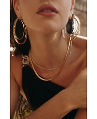 Retro Chic Colosseum Necklace