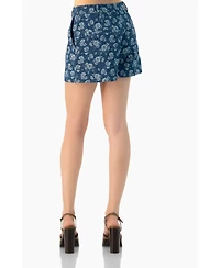 Ivonne Women's Floral Patterned Denim Shorts