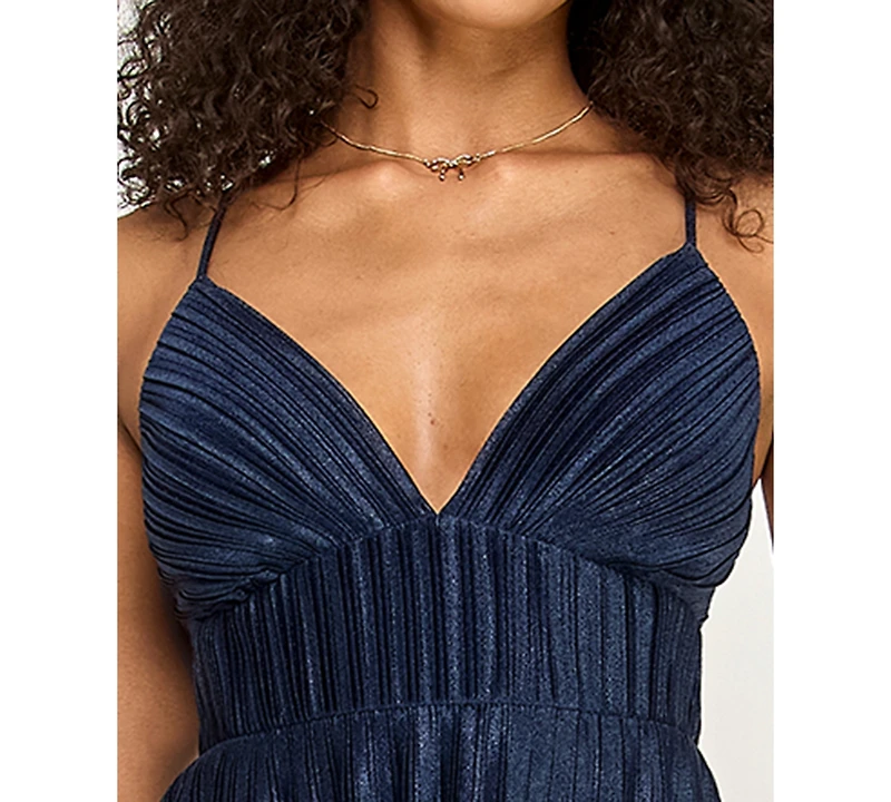 Emerald Sundae Juniors' V-Neck Ruffle-Tiered Sleeveless Gown