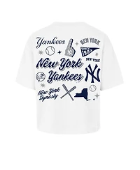 '47 Brand Women's White New York Yankees Collage Script Reed City T-Shirt