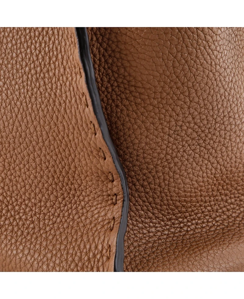 Pre-Owned Fendi Regular Selleria Peekaboo Bag Rigid Leather