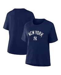 Fanatics Women's Navy New York Yankees Lockup Legacy T-Shirt