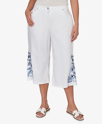 Ruby Rd. Plus Embroidered Hem Denim Capri Pants