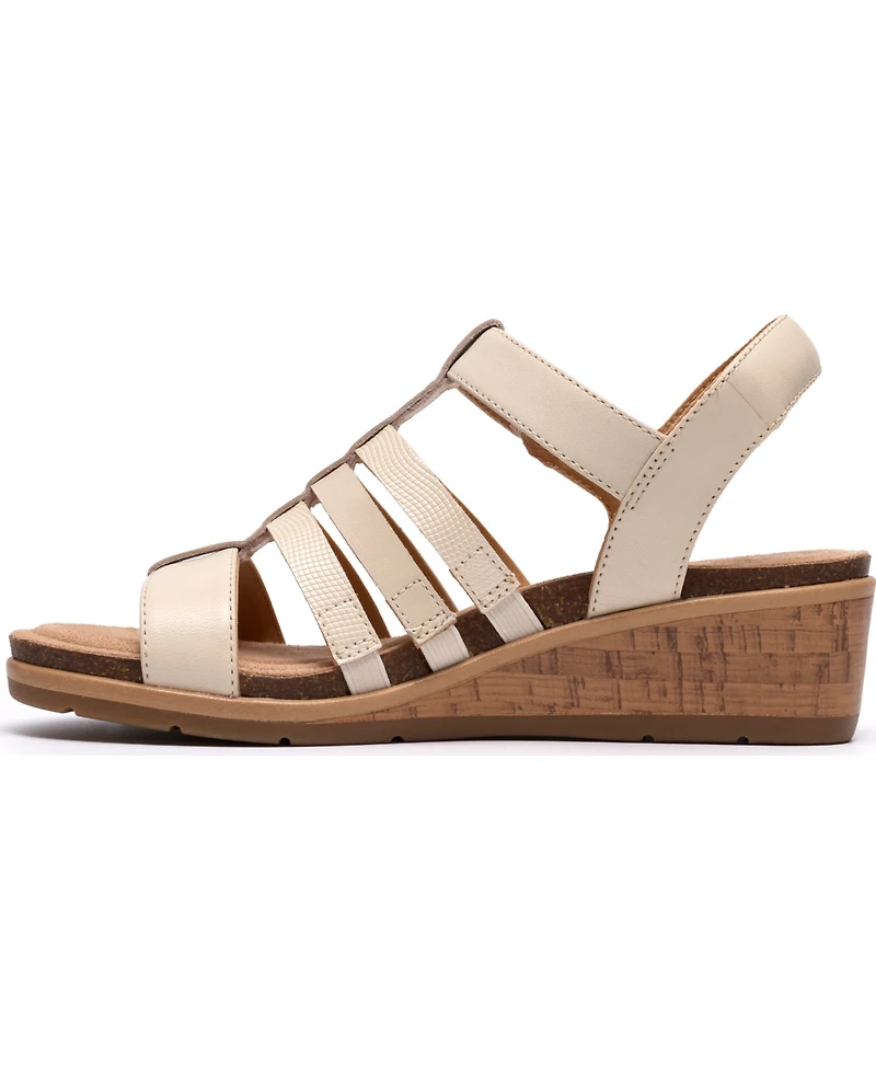 Clarks Women's Kacha Step Round Toe Sandals