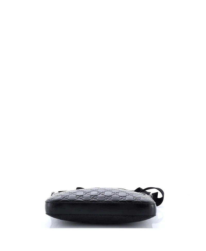 Pre-Owned Gucci Small Signature Zip Messenger Bag Guccissima Leather