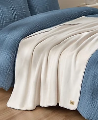 Ugg Coco Lightweight Throw, 50" x 70"