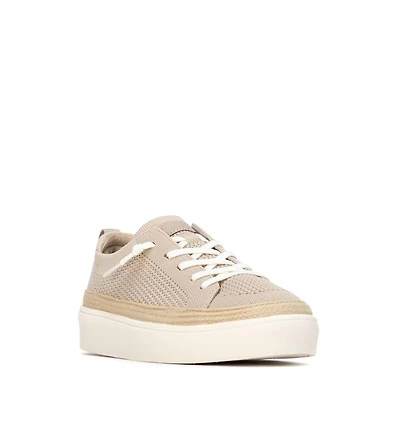 Xti Women's Refresh Collection Casual Lace-Up Sneakers