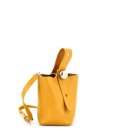 Pre-Owned Loewe Pebble Bucket Bag Leather